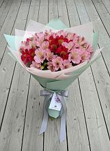 Букет цветов из:  Альстромерии в Межозёрном