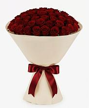 Букет 101 Бордовая роза Блэк Бакарра в Межозёрном
