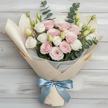 Букет цветов из:  Лизиантусы в Межозёрном