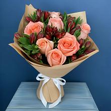 Букет цветов из:  Розы и Альстромерии в Межозёрном