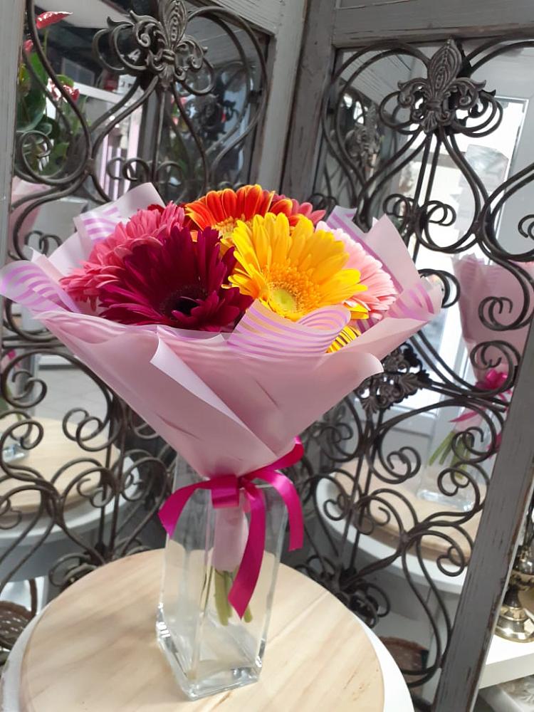 Букет цветов из: Герберы в Межозёрном