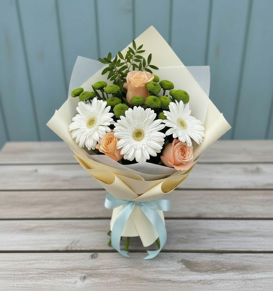 Букет цветов из: Герберы, Розы и Хризантемы в Межозёрном