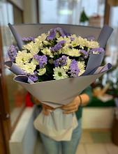 Букет цветов из:  Хризантемы #REPLACE_PRED# Межозёрном