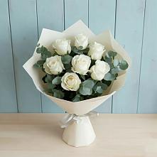 Букет Белые розы в Эвкалипте в Межозёрном